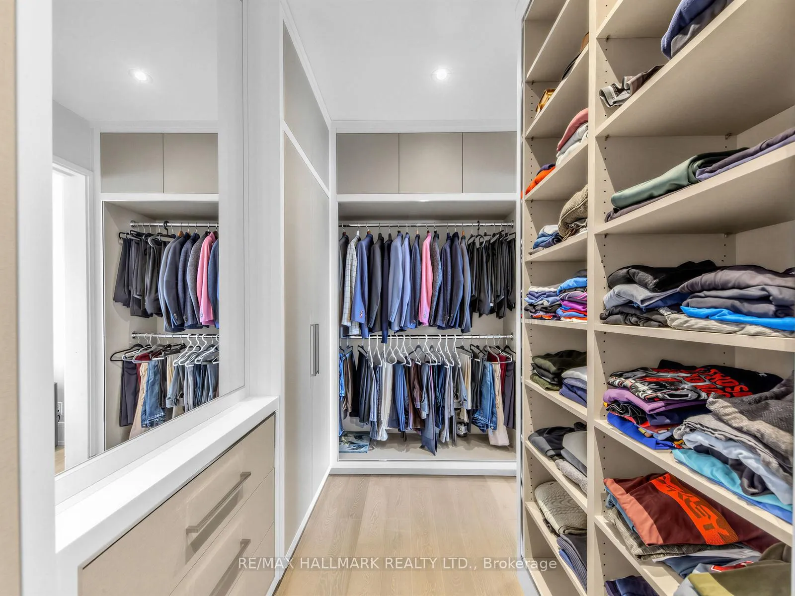 Photo 32 of 1 Thurloe Avenue, Toronto, Mount Pleasant West — HOMEH