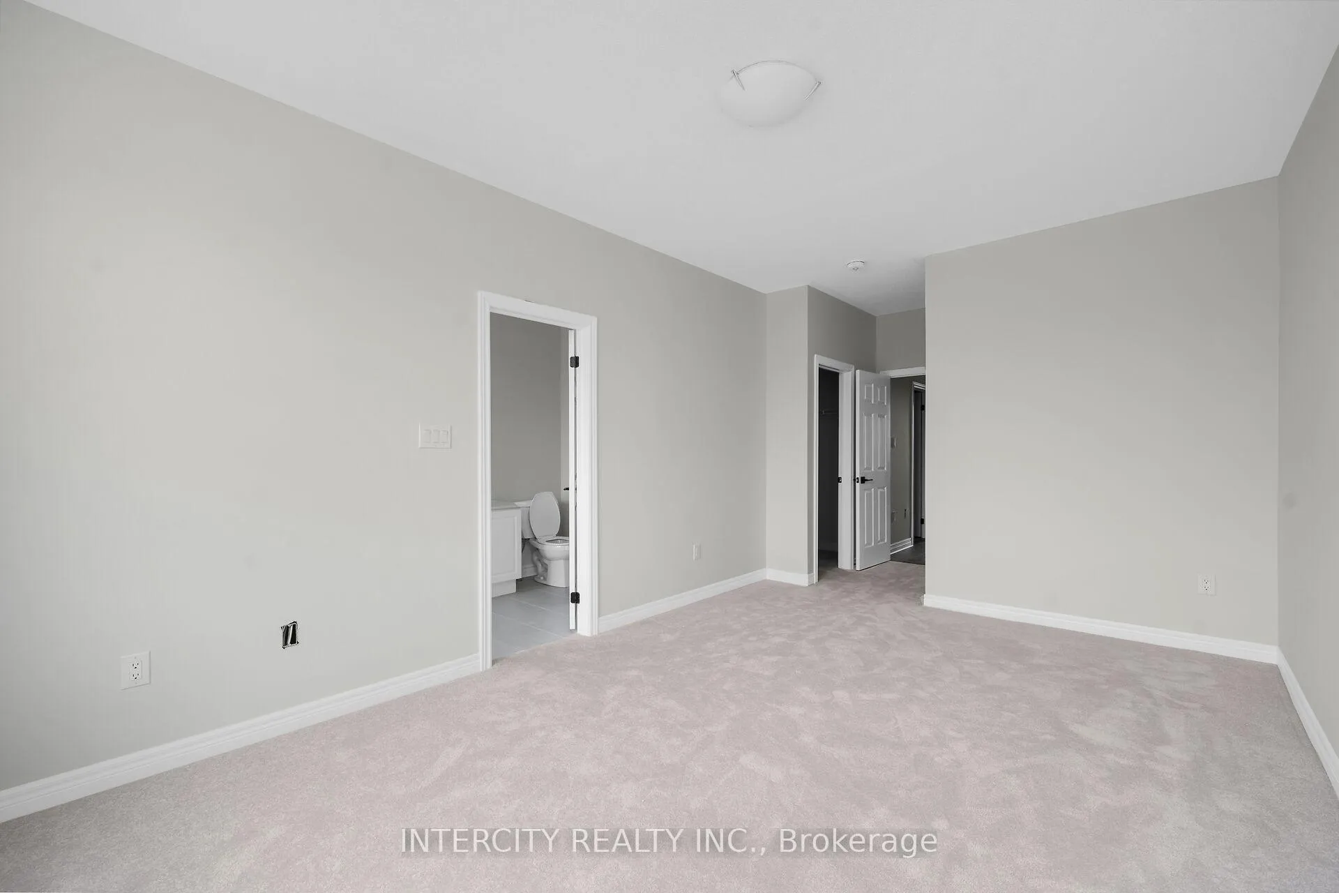 Photo 16 of 51 Johann Drive, Markham, Middlefield — HOMEH