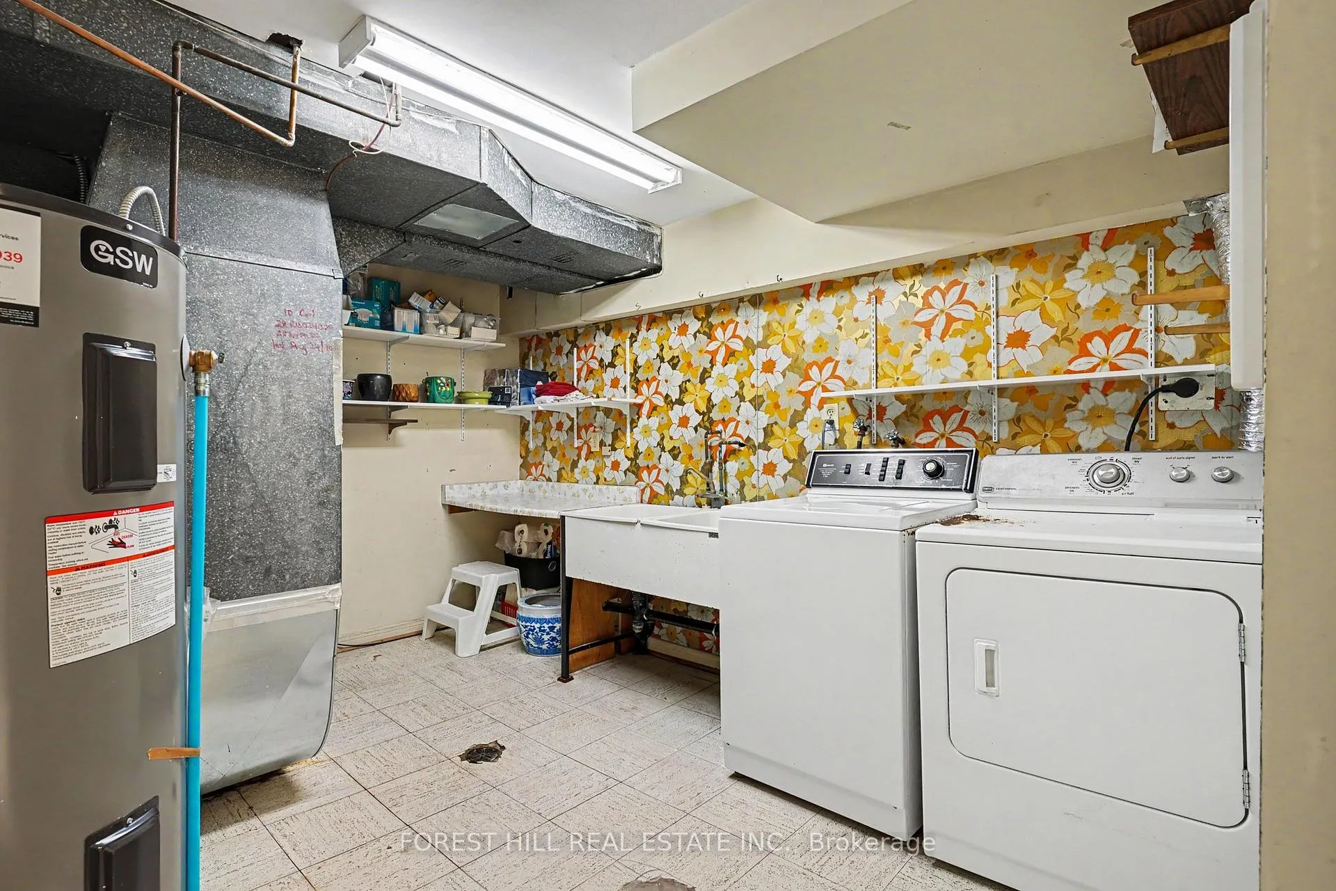 Photo 29 of 39 James Foxway, North York, Bayview Village — HOMEH