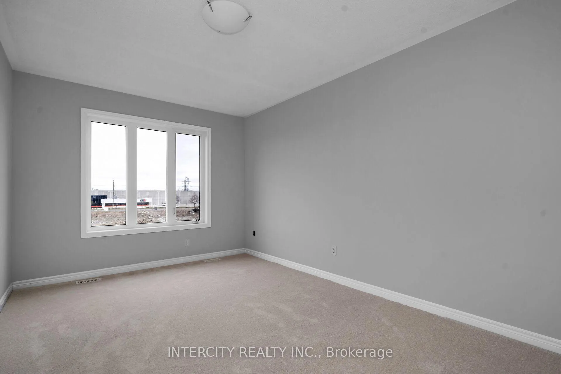 Photo 15 of 162 Mumbai Drive, Markham, Middlefield — HOMEH