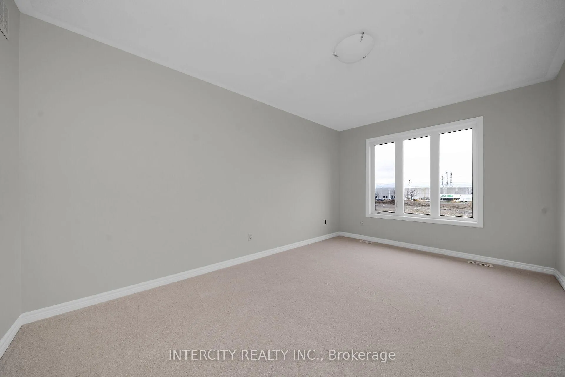 Photo 15 of 164 Mumbai Drive, Markham, Middlefield — HOMEH