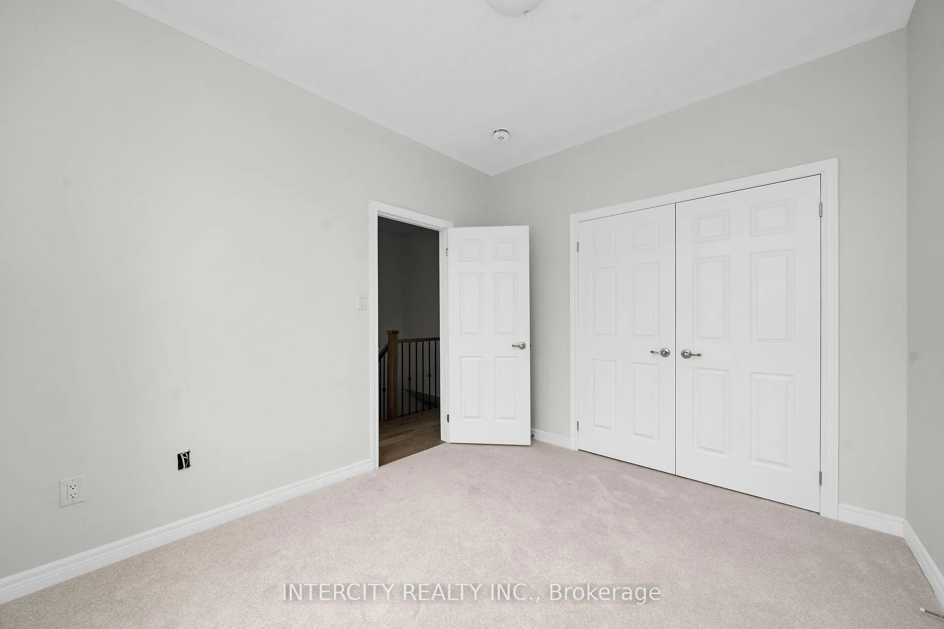 Photo 20 of 164 Mumbai Drive, Markham, Middlefield — HOMEH