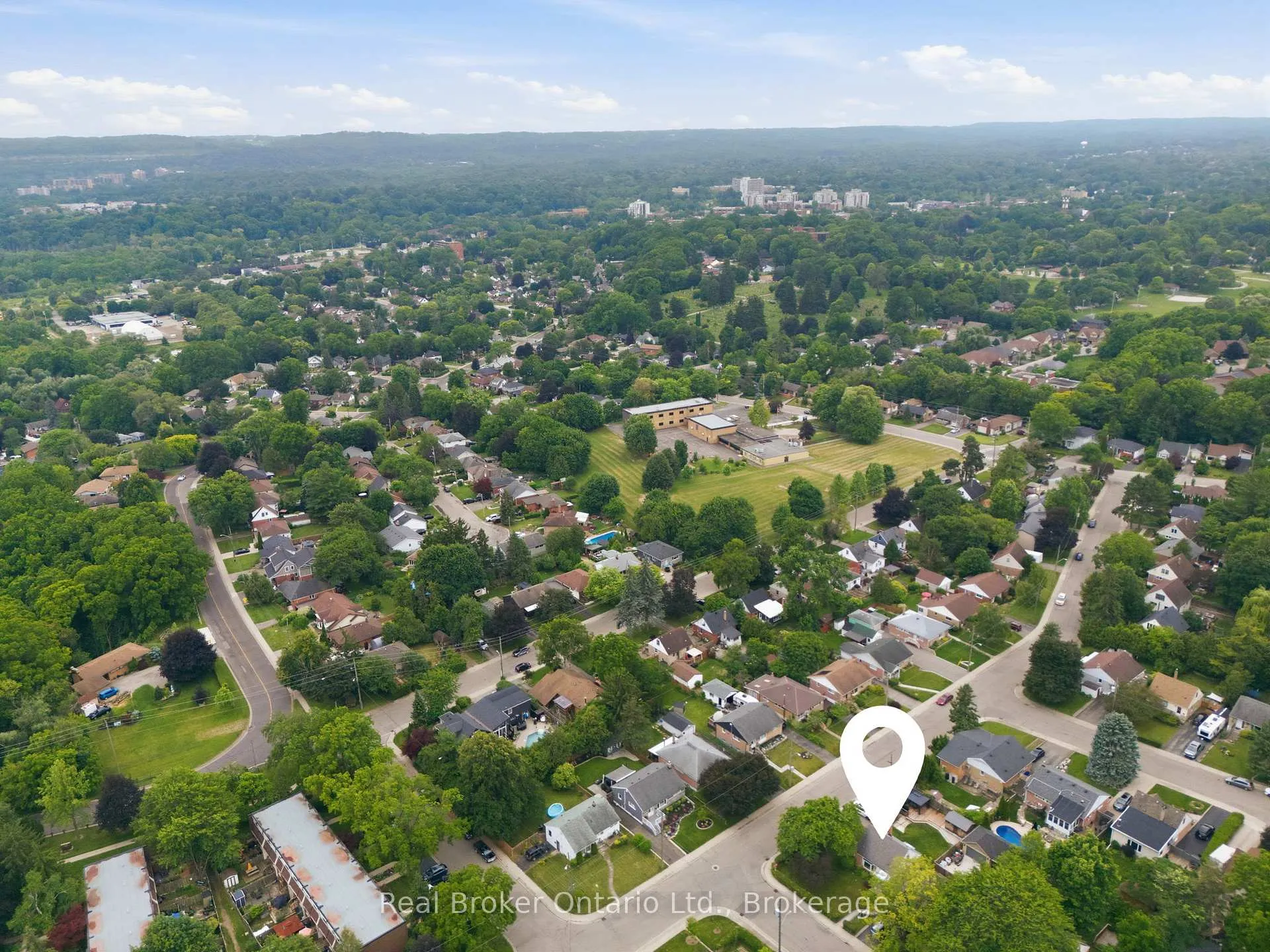 Photo 41 of 1 Janis Court, Hamilton, Dundas — HOMEH