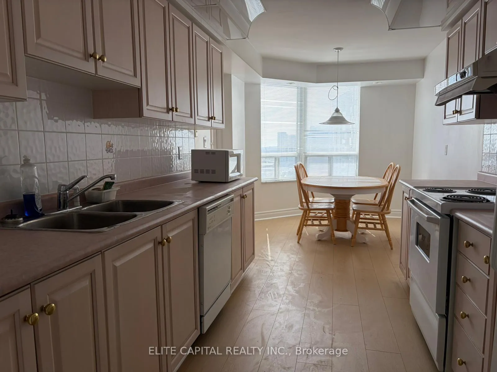 Photo 8 of Unit 2603, 228 Bonis Avenue, Scarborough, Tam O'Shanter-Sullivan — HOMEH