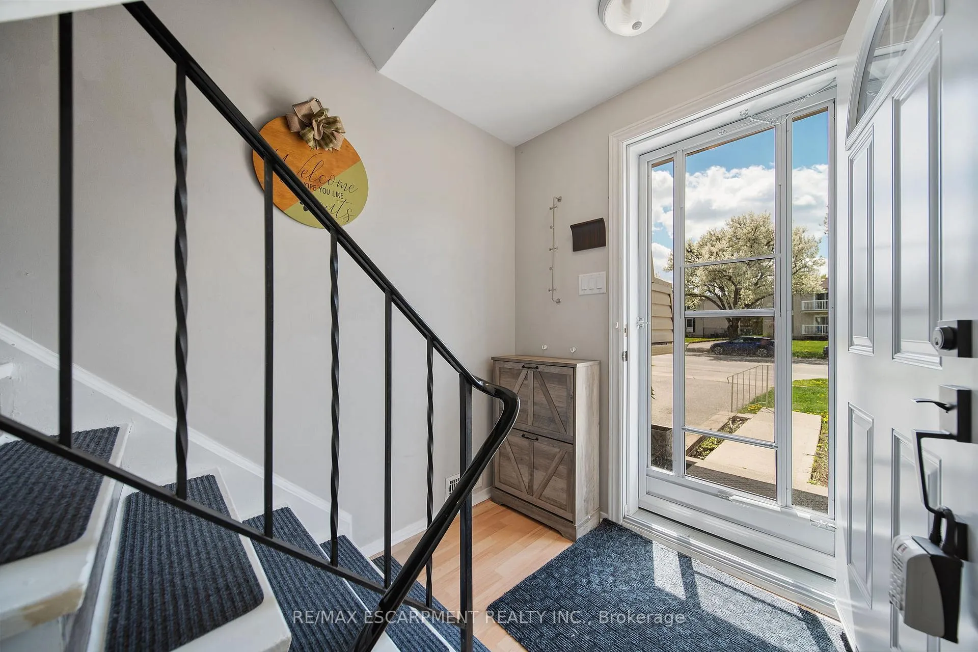 Photo 11 of Unit C, 662 Grey Street, Brantford, Echo Place — HOMEH