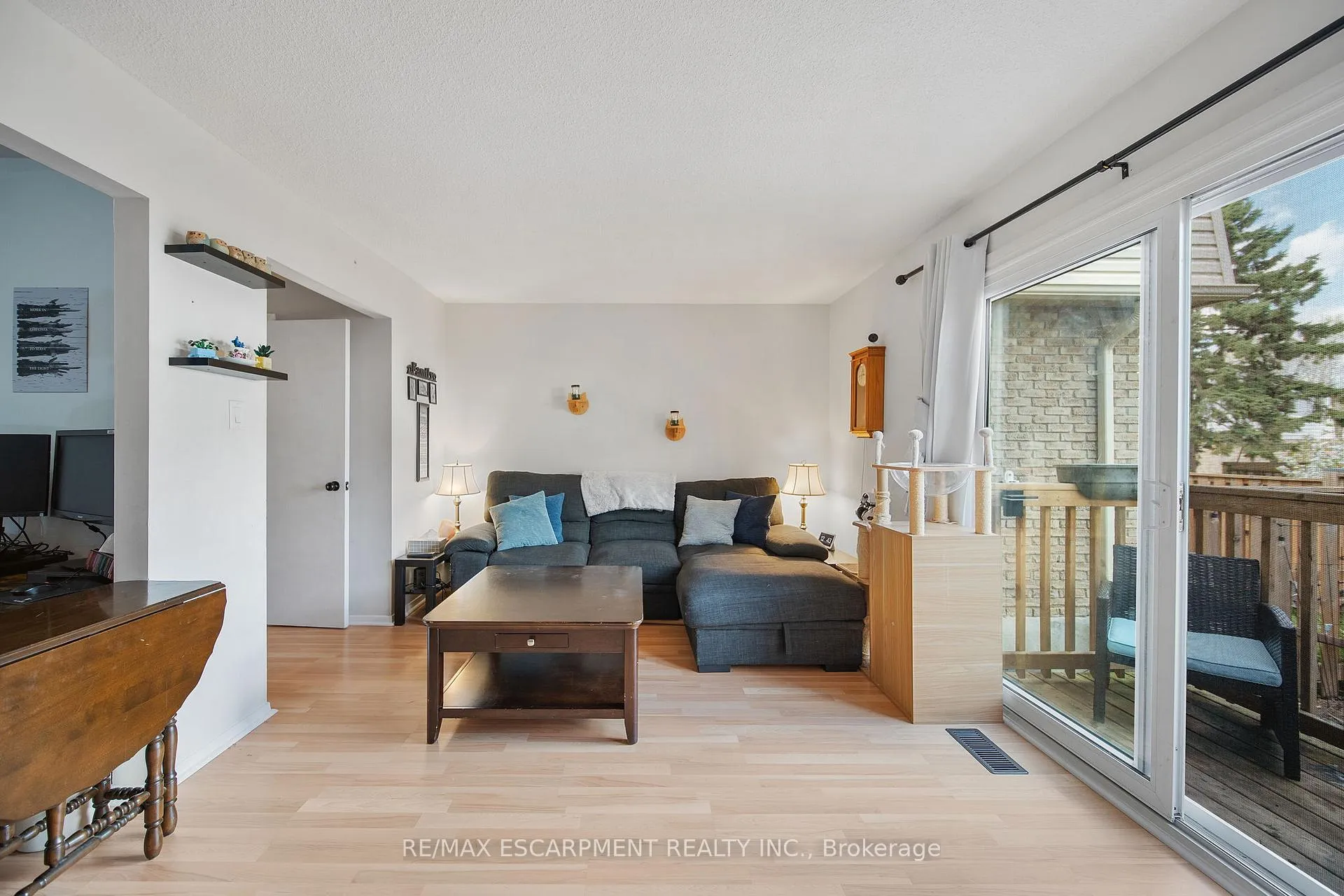 Photo 19 of Unit C, 662 Grey Street, Brantford, Echo Place — HOMEH