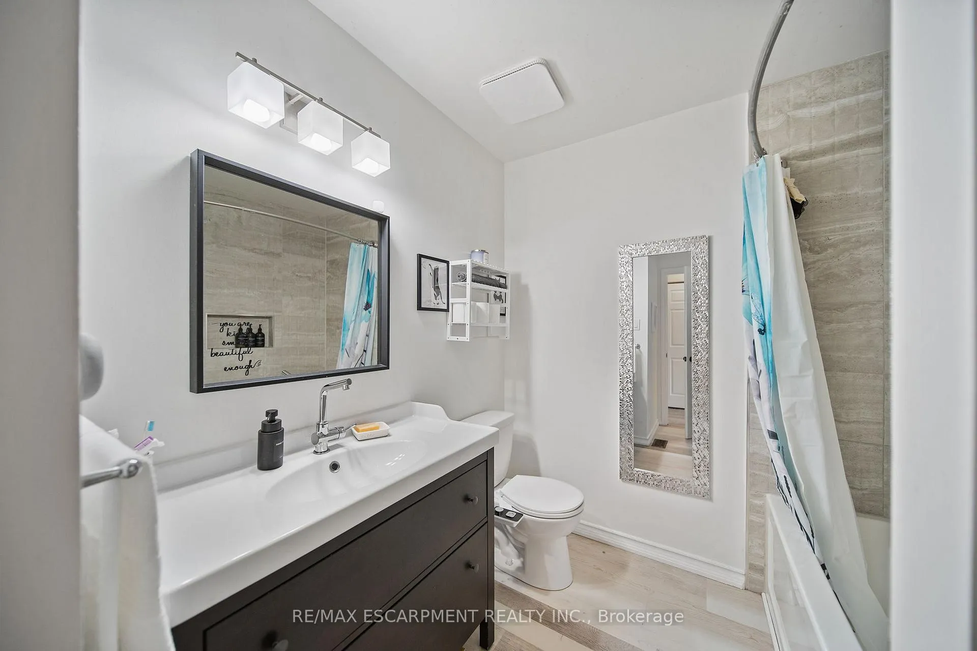 Photo 28 of Unit C, 662 Grey Street, Brantford, Echo Place — HOMEH