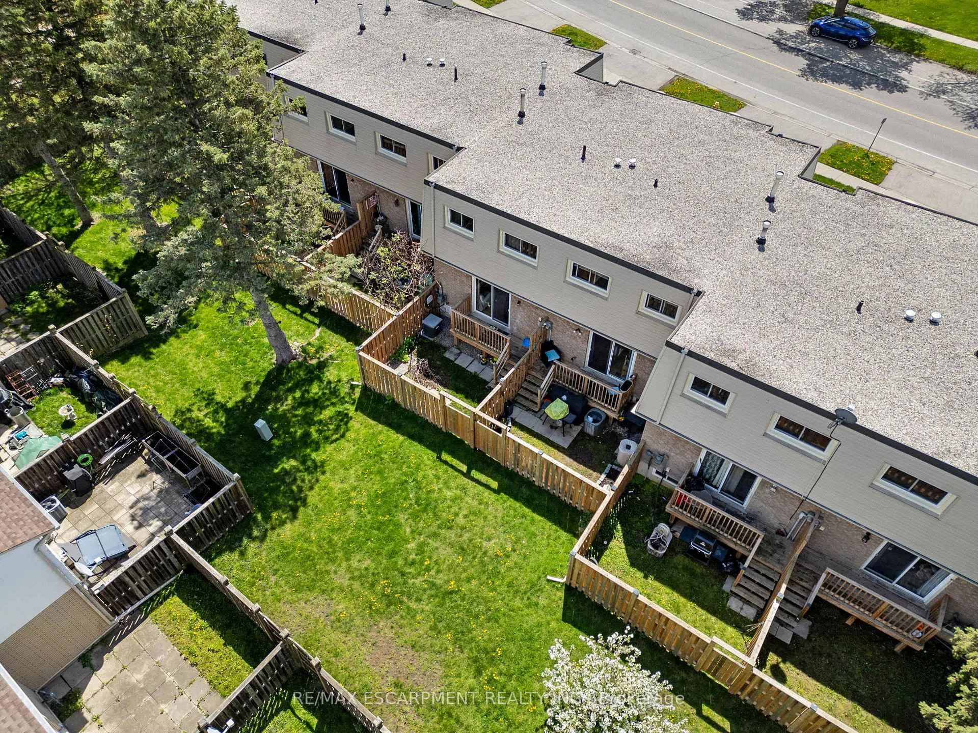 Photo 40 of Unit C, 662 Grey Street, Brantford, Echo Place — HOMEH