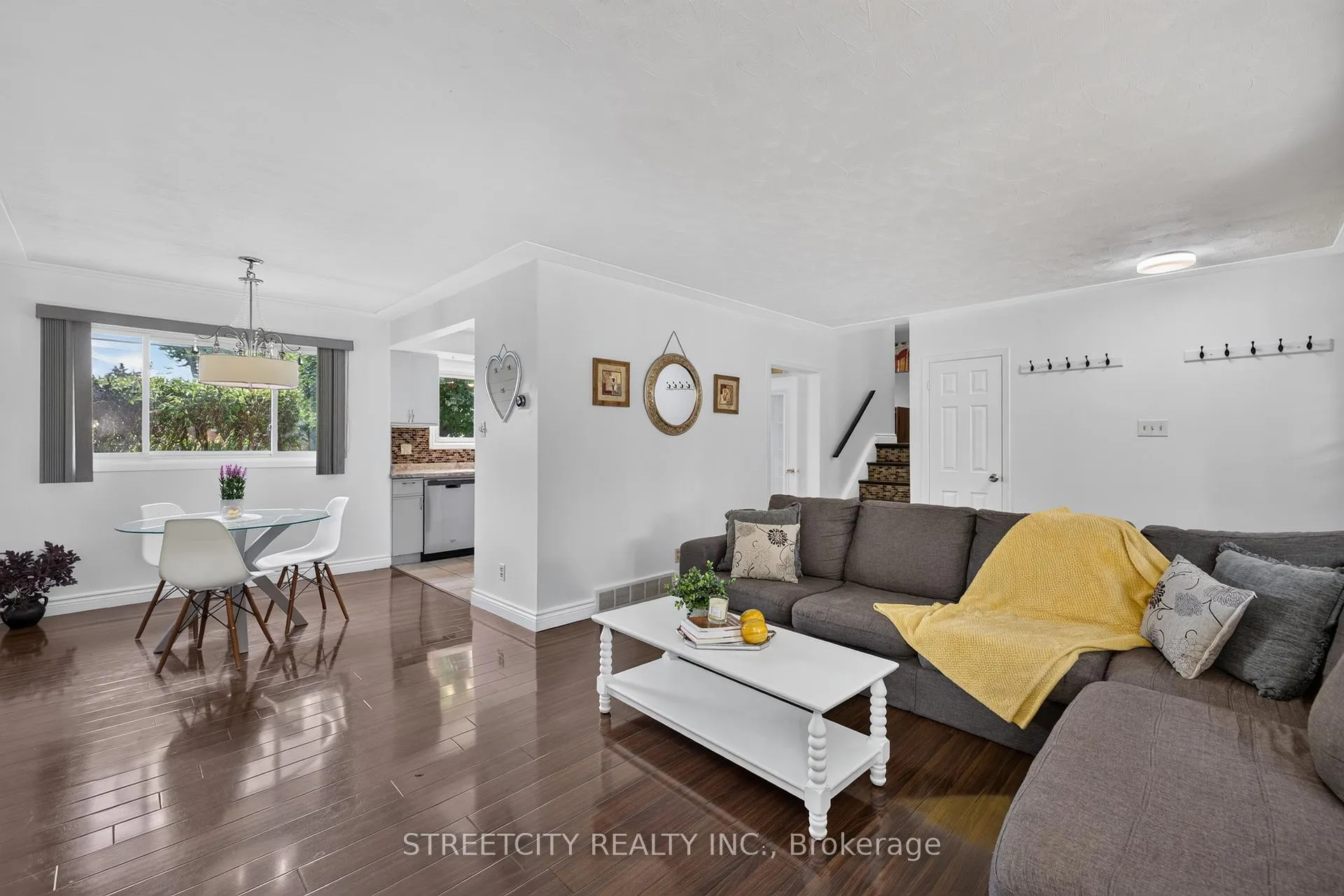 Photo 10 of 1183 Sorrel Road, London, East D — HOMEH