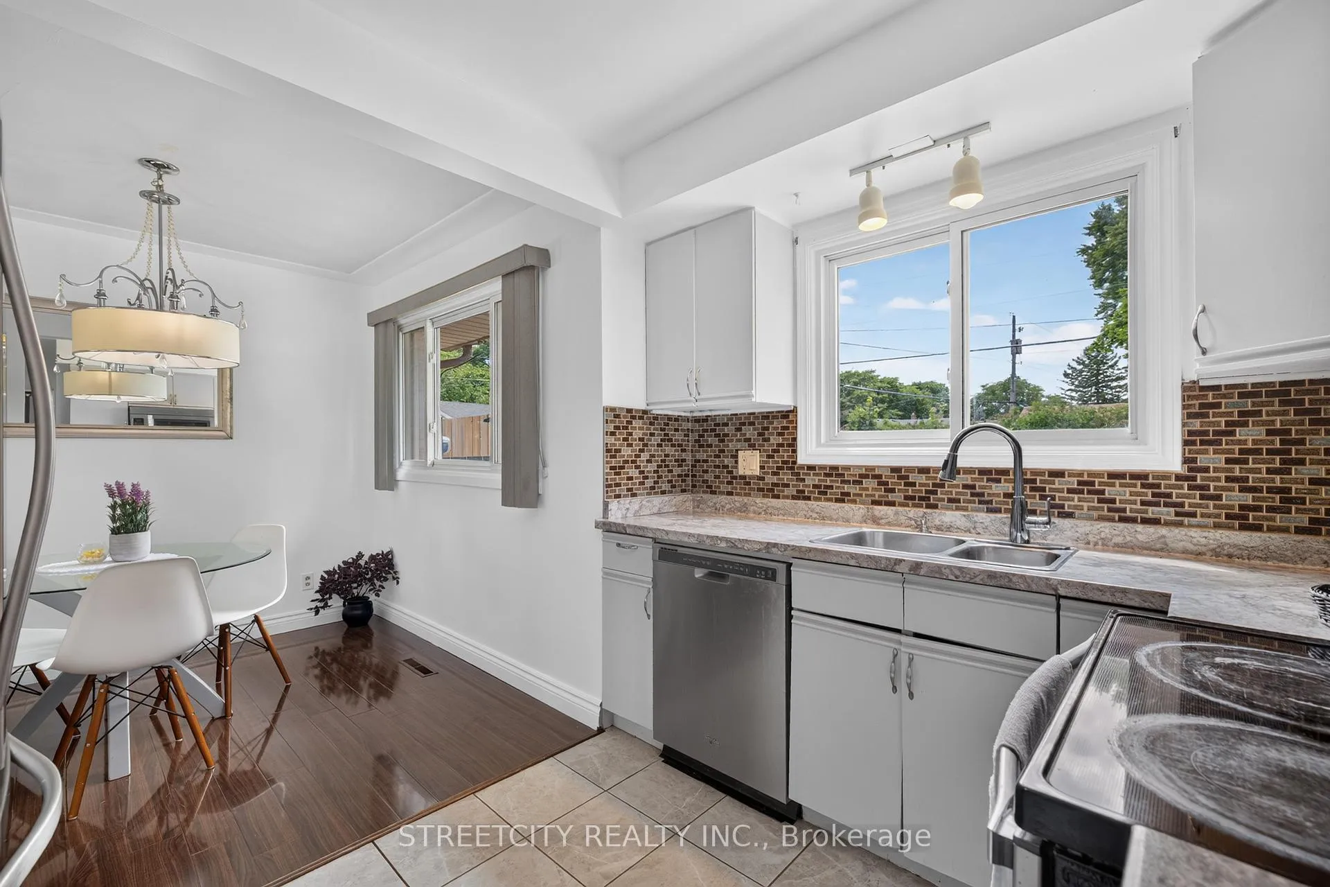 Photo 15 of 1183 Sorrel Road, London, East D — HOMEH