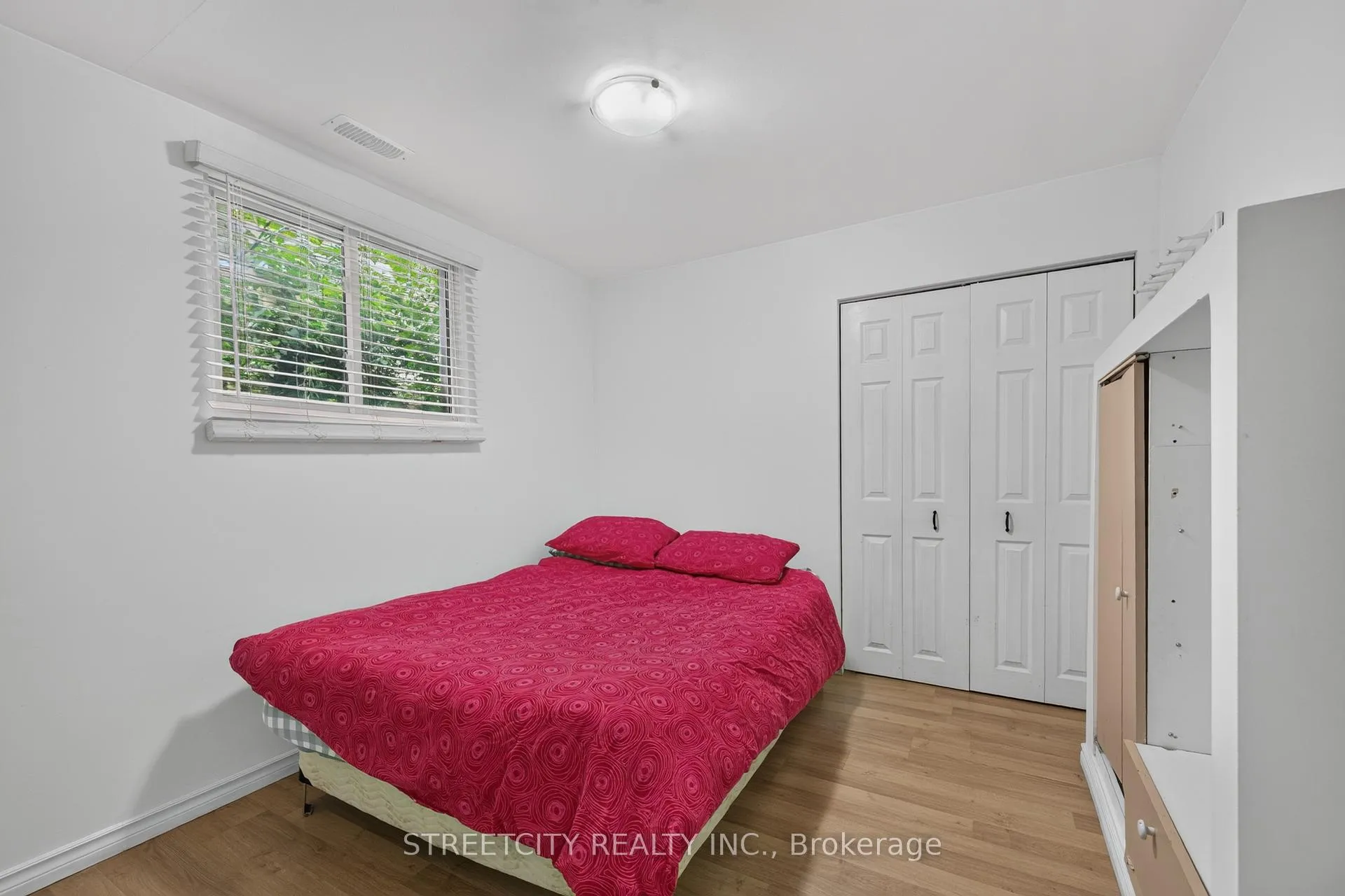 Photo 29 of 1183 Sorrel Road, London, East D — HOMEH