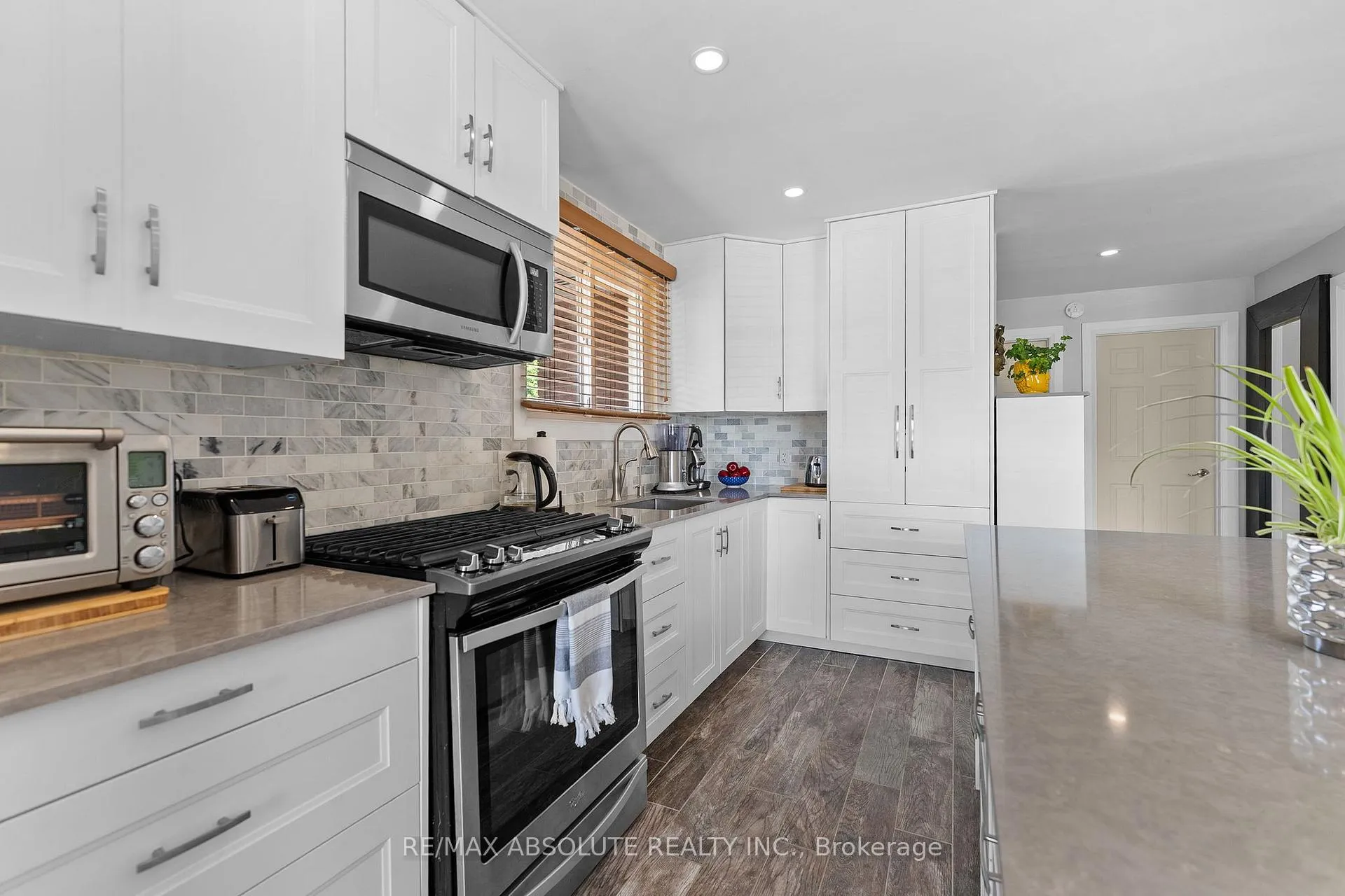 Photo 12 of 20 Sullivan Crescent, Arnprior, Arnprior — HOMEH