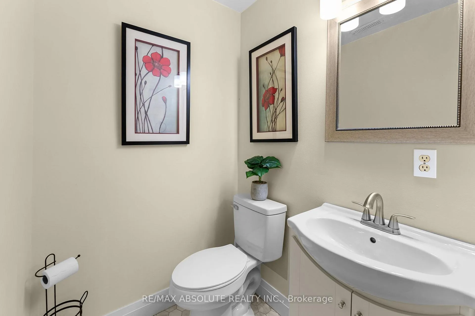 Photo 24 of 20 Sullivan Crescent, Arnprior, Arnprior — HOMEH