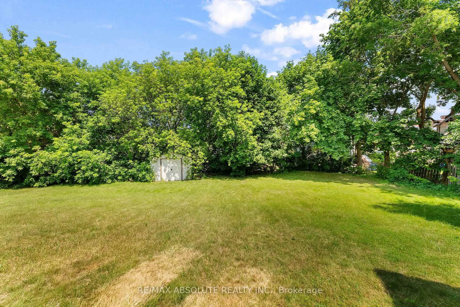 Photo 32 of 20 Sullivan Crescent, Arnprior, Arnprior — HOMEH