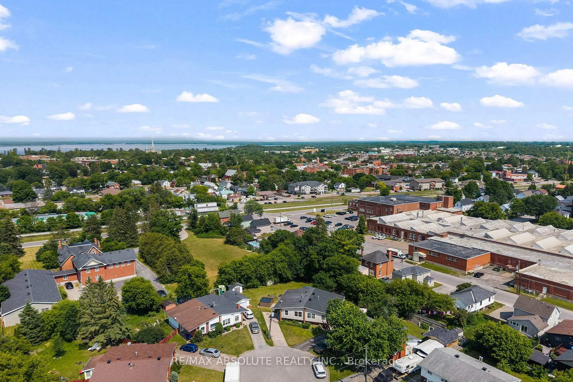 Photo 35 of 20 Sullivan Crescent, Arnprior, Arnprior — HOMEH