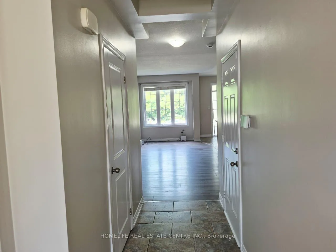 Photo 4 of Unit 41, 21 Diana Avenue, Brantford, Shellard Lane — HOMEH