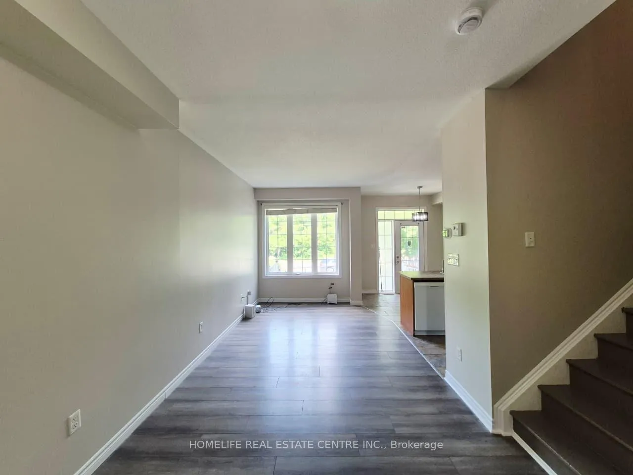 Photo 5 of Unit 41, 21 Diana Avenue, Brantford, Shellard Lane — HOMEH