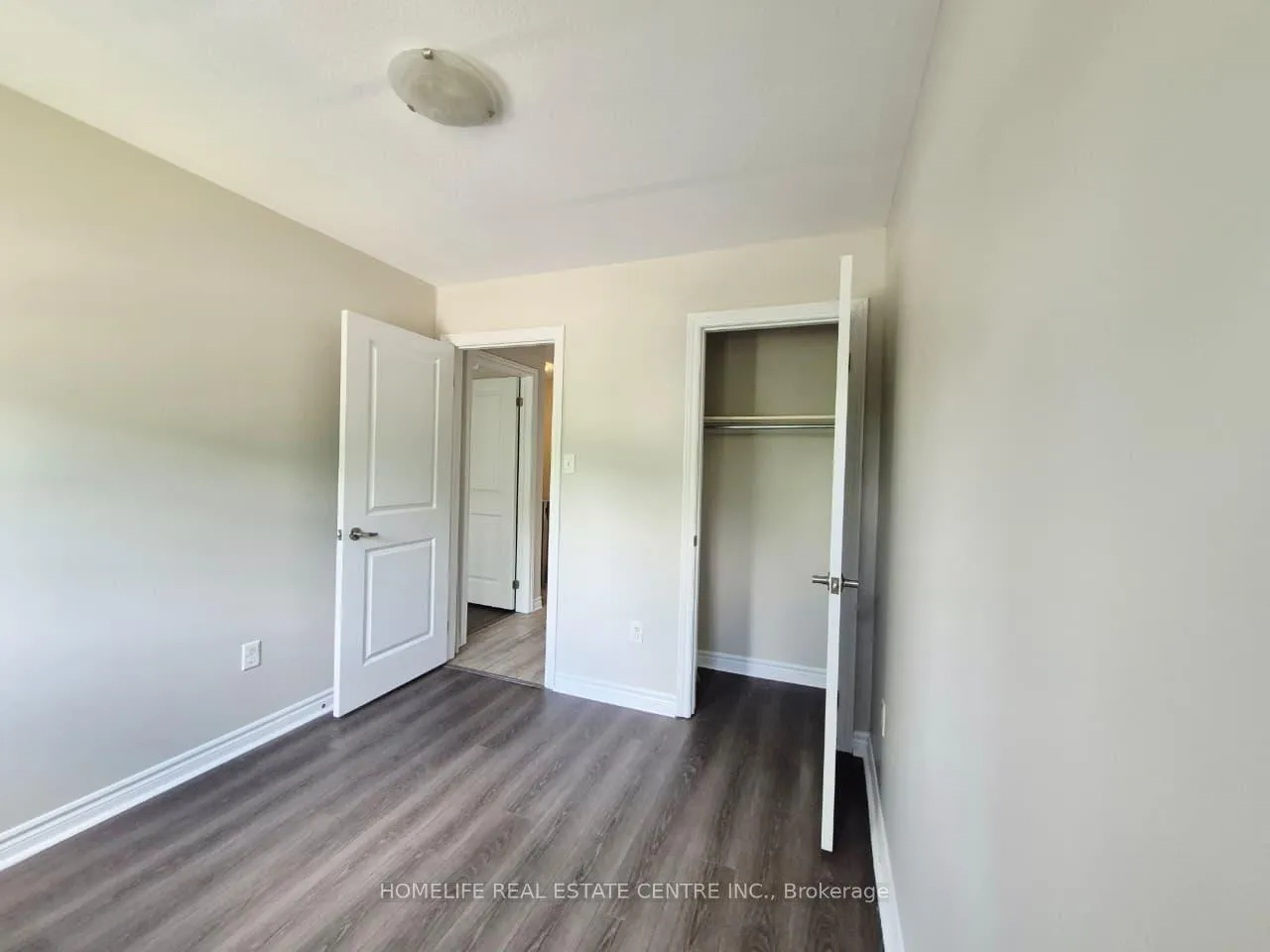 Photo 12 of Unit 41, 21 Diana Avenue, Brantford, Shellard Lane — HOMEH