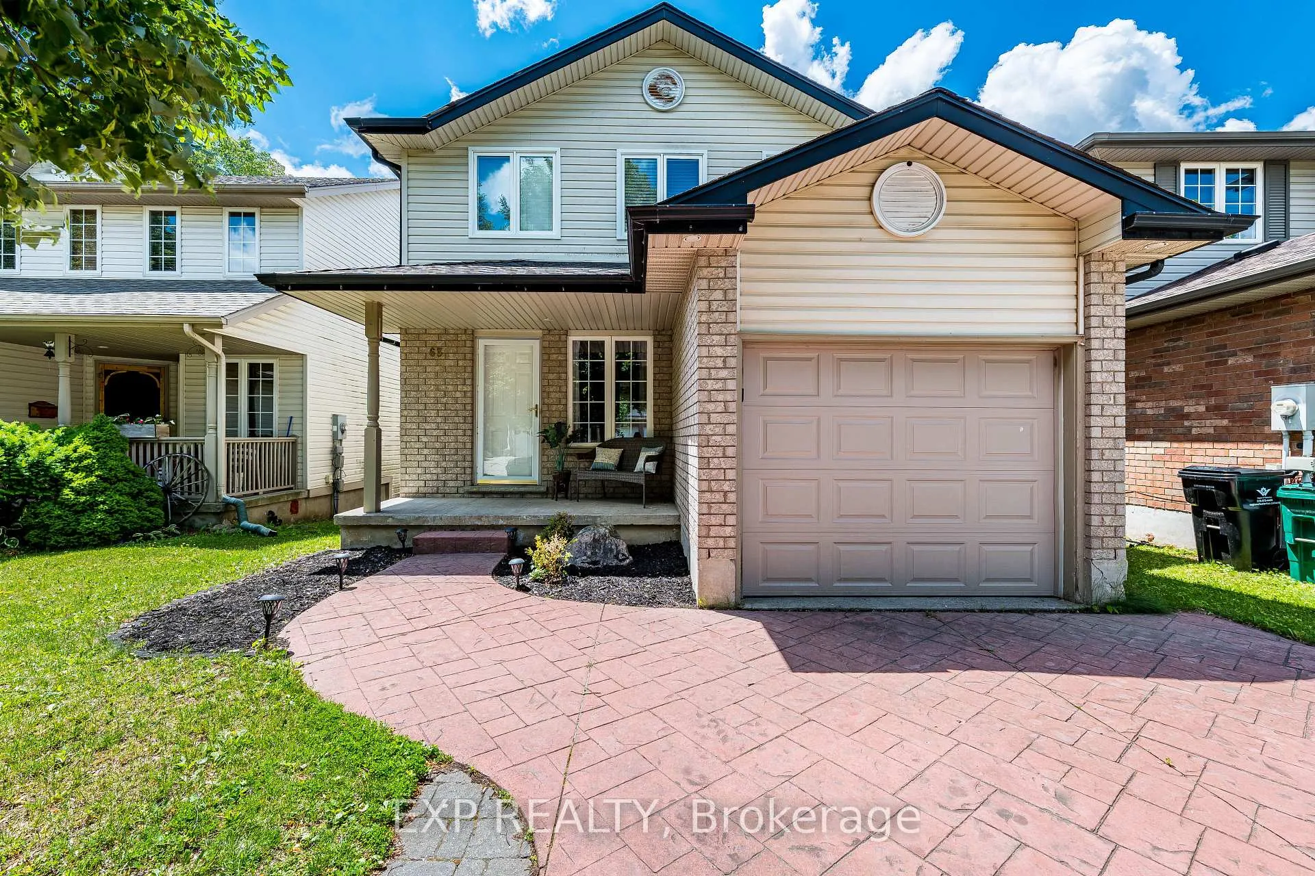 Photo 1 of 63 Wood Grove Crescent, Cambridge — HOMEH