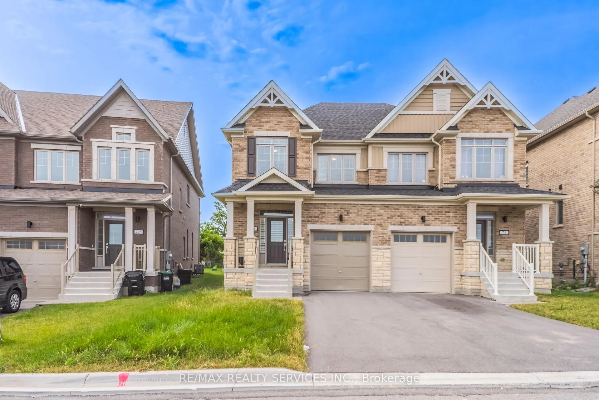 Photo 2 of 69 Kirkwood Way, Barrie, Rural Barrie Southeast — HOMEH
