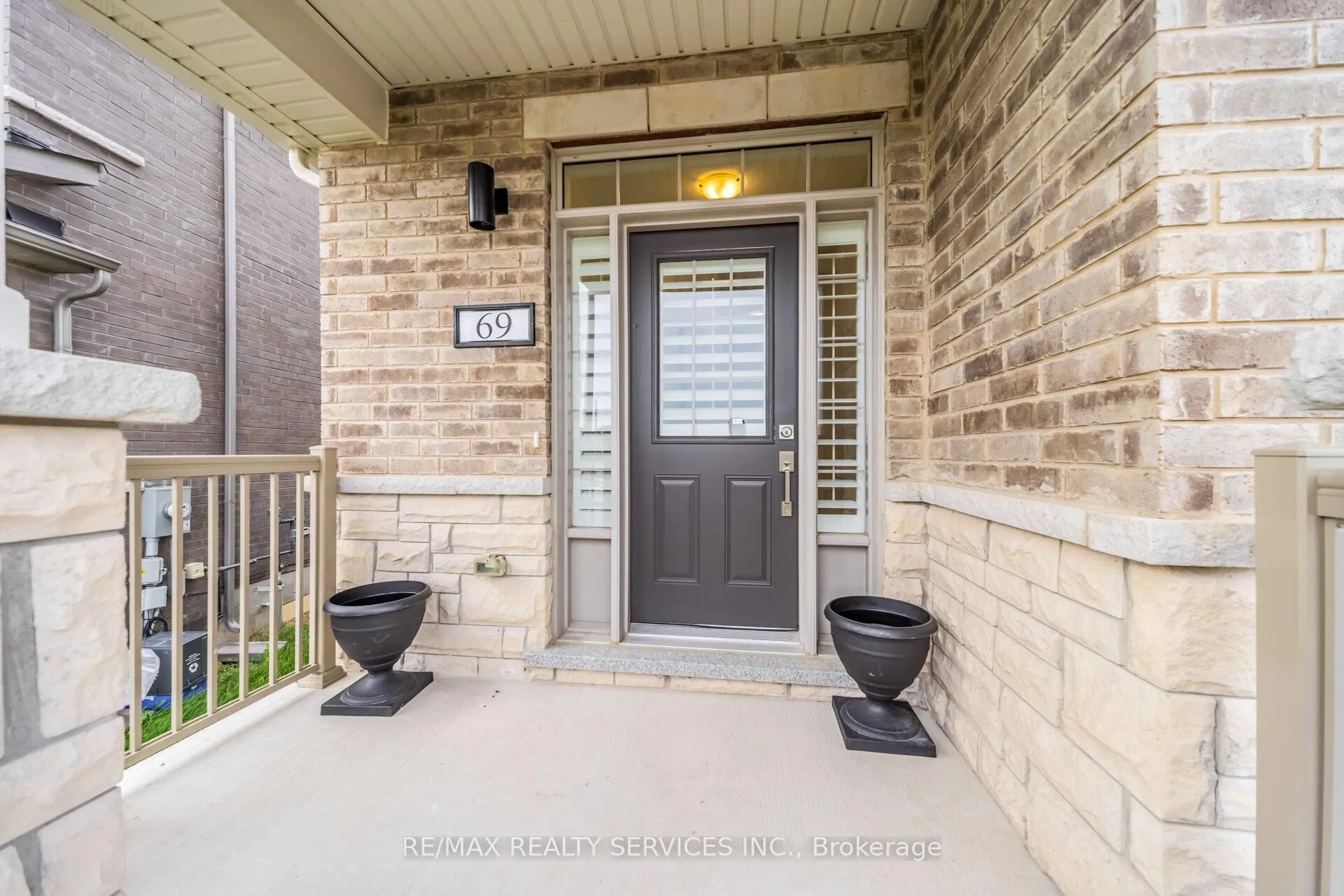 Photo 5 of 69 Kirkwood Way, Barrie, Rural Barrie Southeast — HOMEH