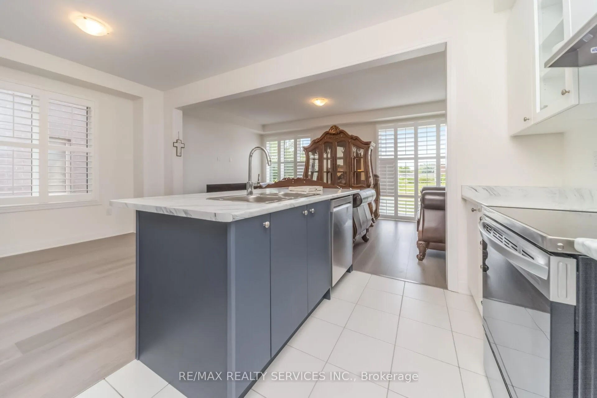 Photo 18 of 69 Kirkwood Way, Barrie, Rural Barrie Southeast — HOMEH