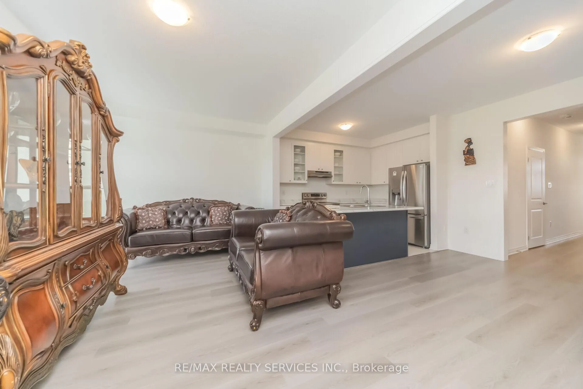 Photo 19 of 69 Kirkwood Way, Barrie, Rural Barrie Southeast — HOMEH