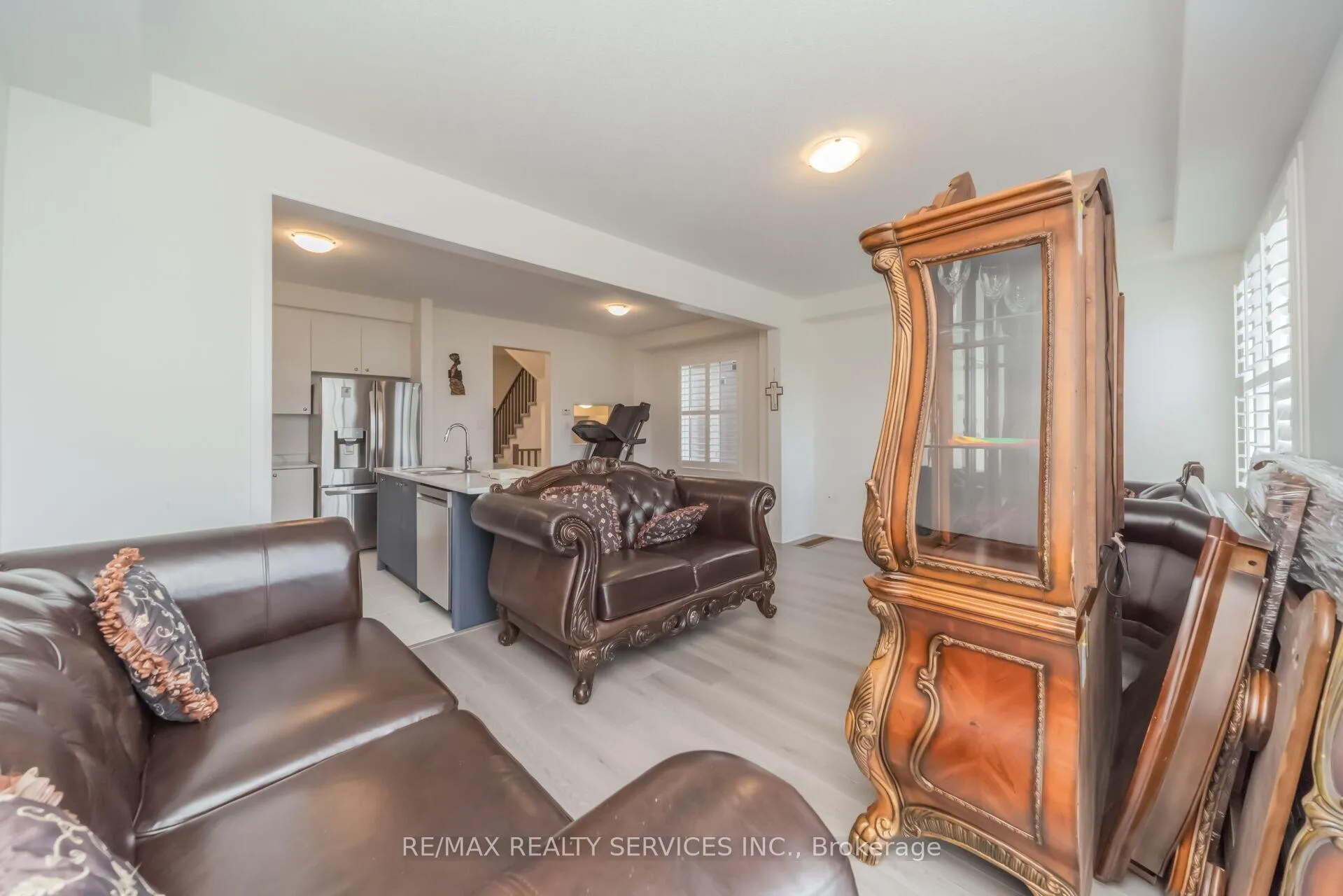 Photo 21 of 69 Kirkwood Way, Barrie, Rural Barrie Southeast — HOMEH
