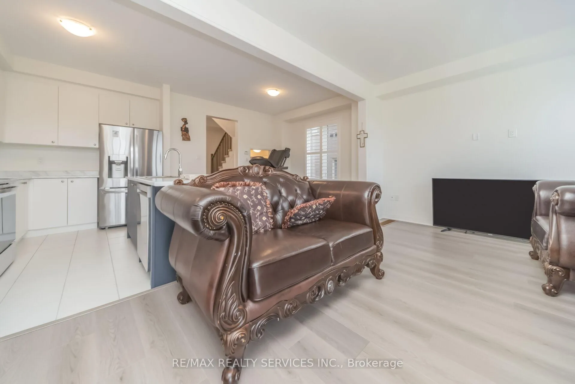 Photo 23 of 69 Kirkwood Way, Barrie, Rural Barrie Southeast — HOMEH