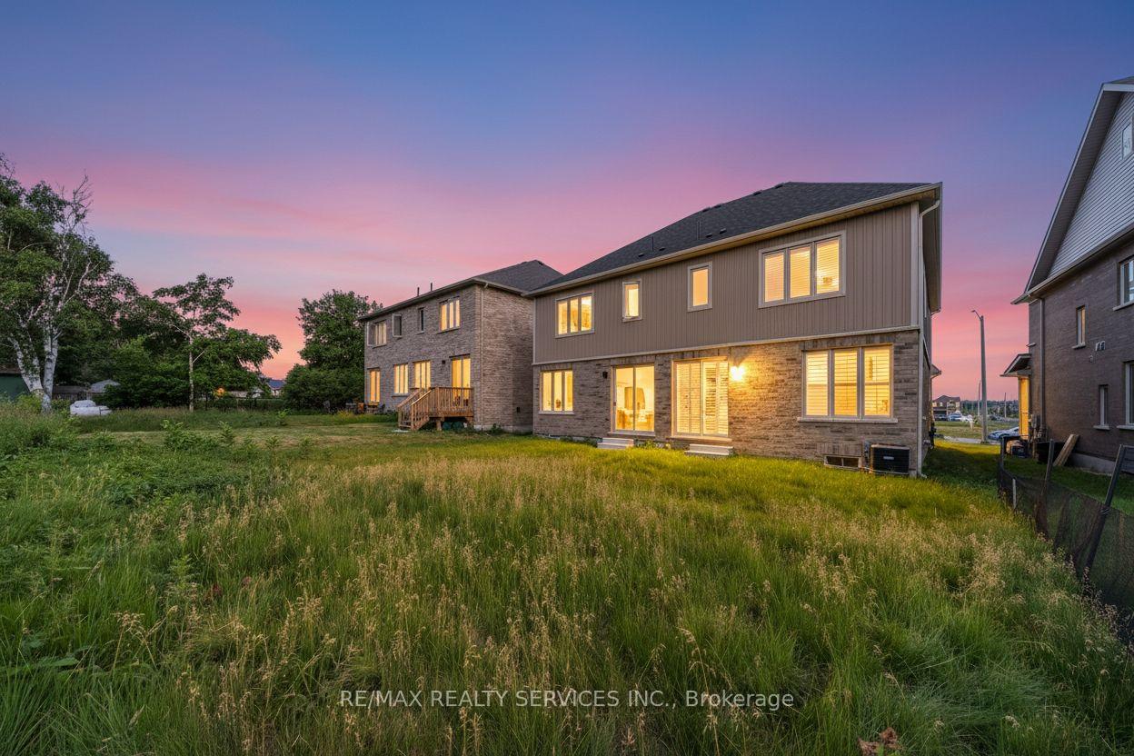 Photo 55 of 69 Kirkwood Way, Barrie, Rural Barrie Southeast — HOMEH