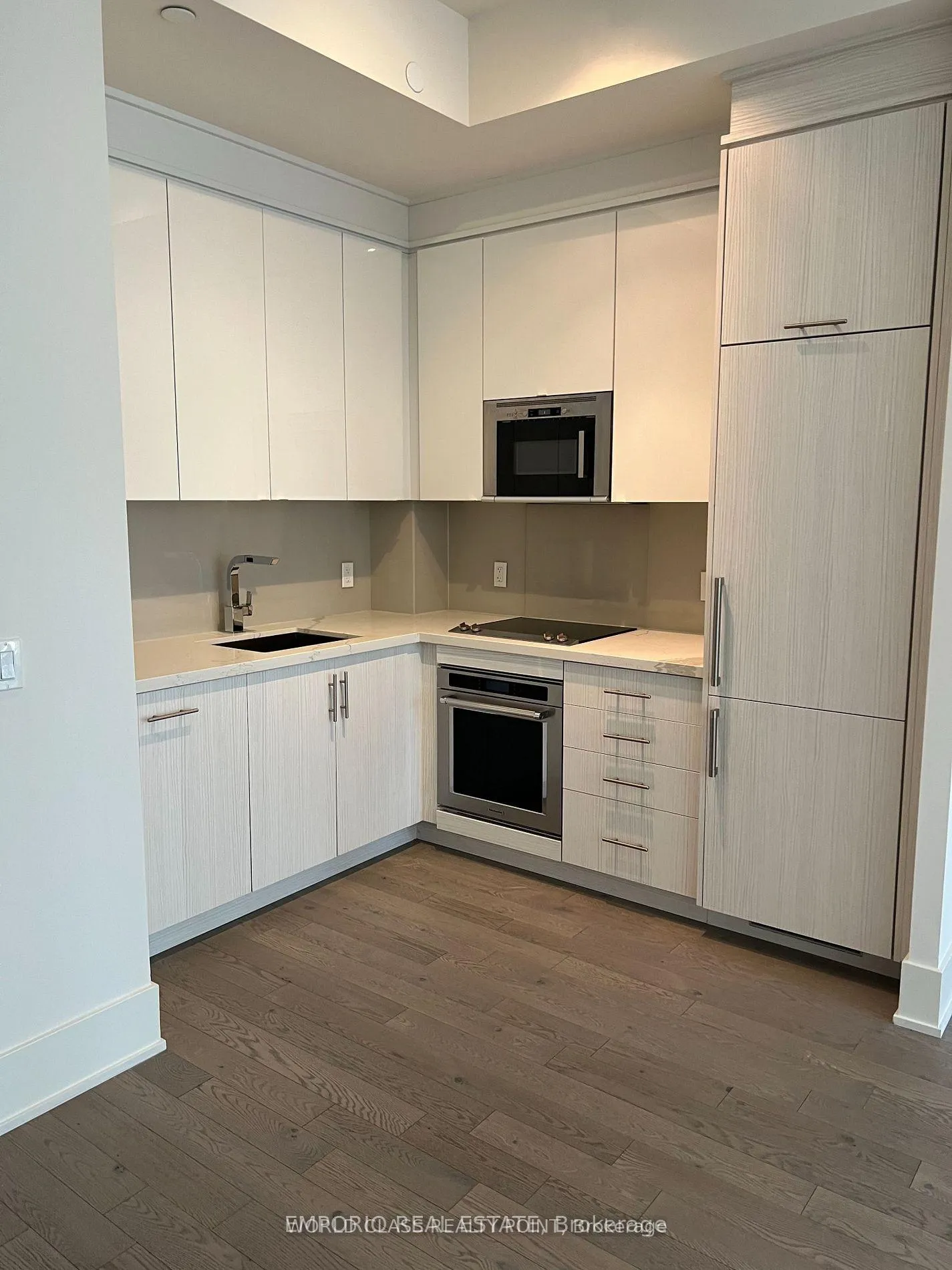 Photo of Unit 2809, 330 Richmond Street W