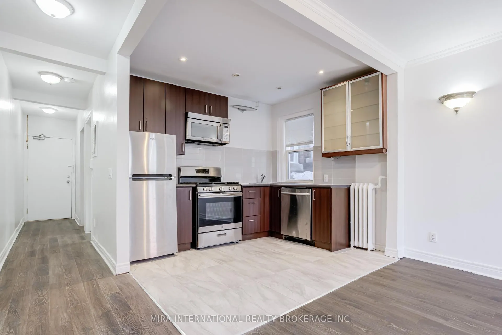 Photo 8 of Unit A4, 98 Leuty Avenue, Toronto, The Beaches — HOMEH