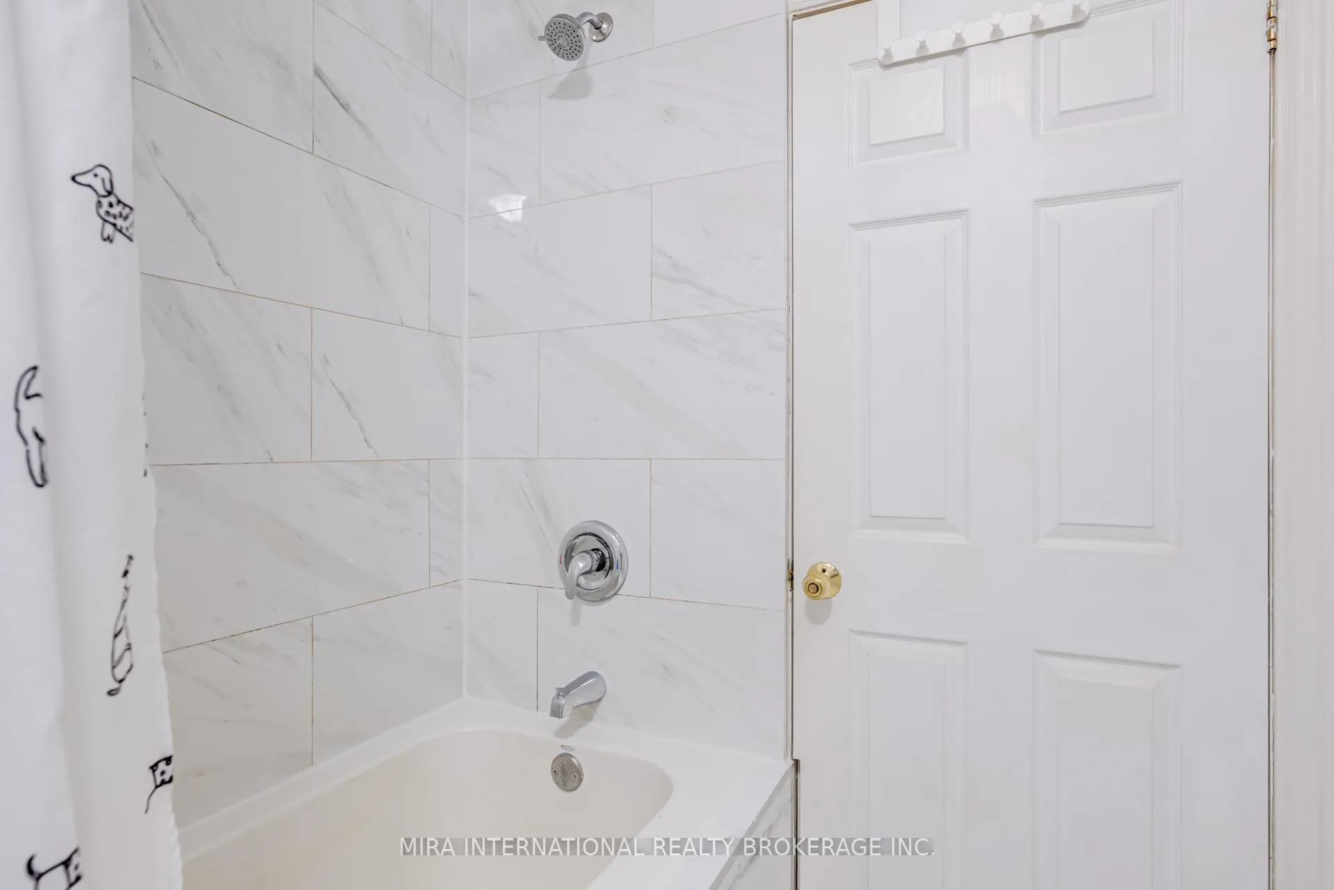 Photo 18 of Unit A4, 98 Leuty Avenue, Toronto, The Beaches — HOMEH