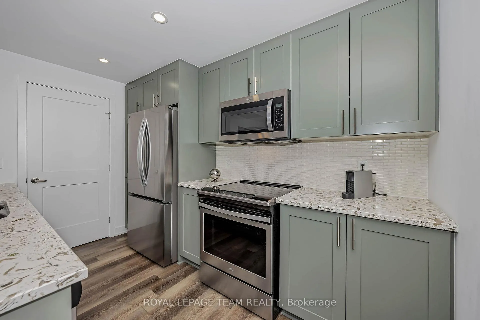 Photo 18 of 121 Fairweather Street, Ottawa, Leitrim — HOMEH
