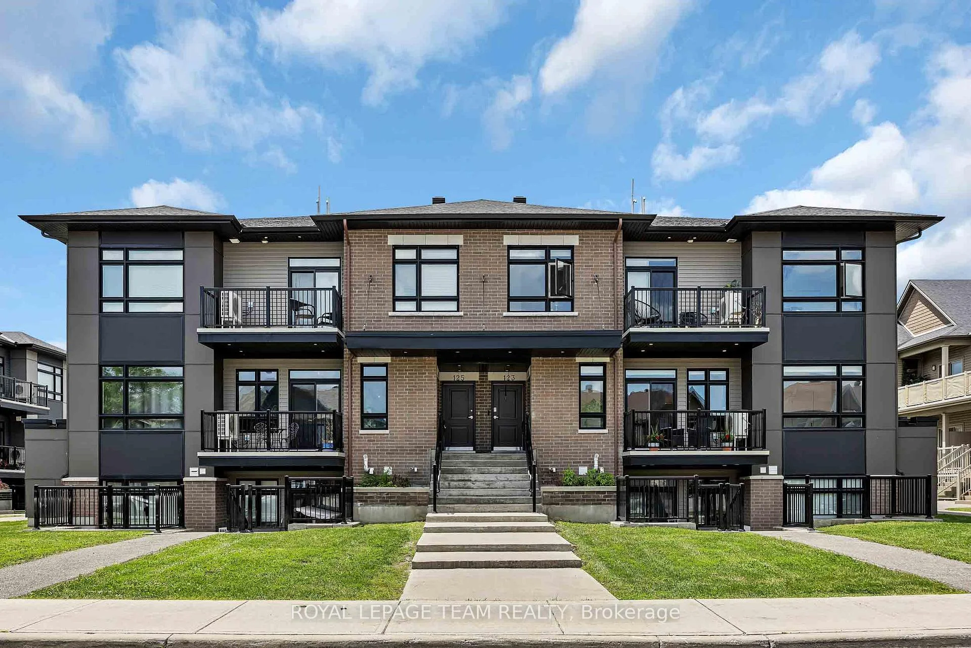 Photo 5 of 121 Fairweather Street, Ottawa, Leitrim — HOMEH