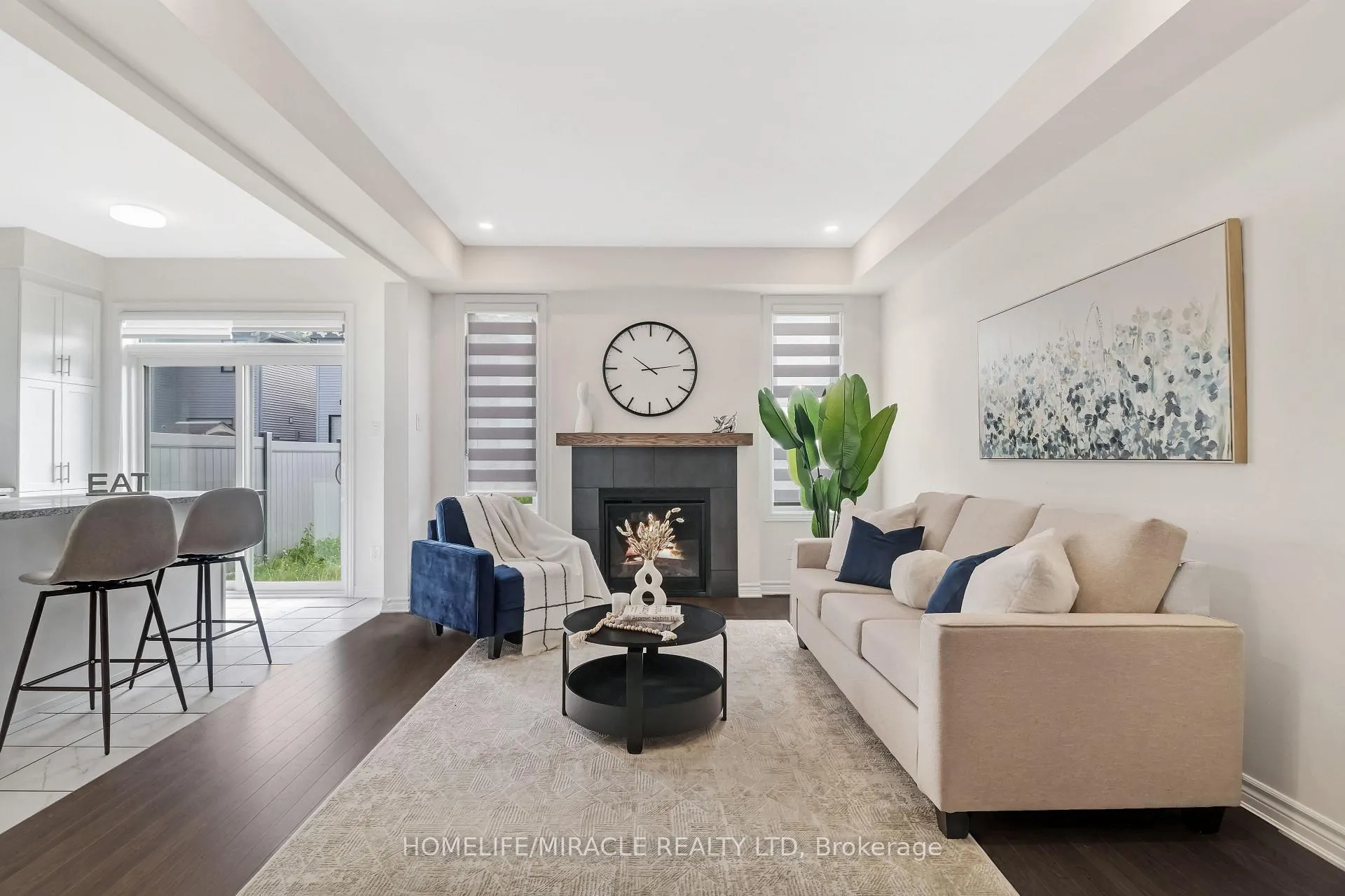 Photo 7 of 9 Tolchaco Court, Ottawa, Barrhaven - Half Moon Bay — HOMEH