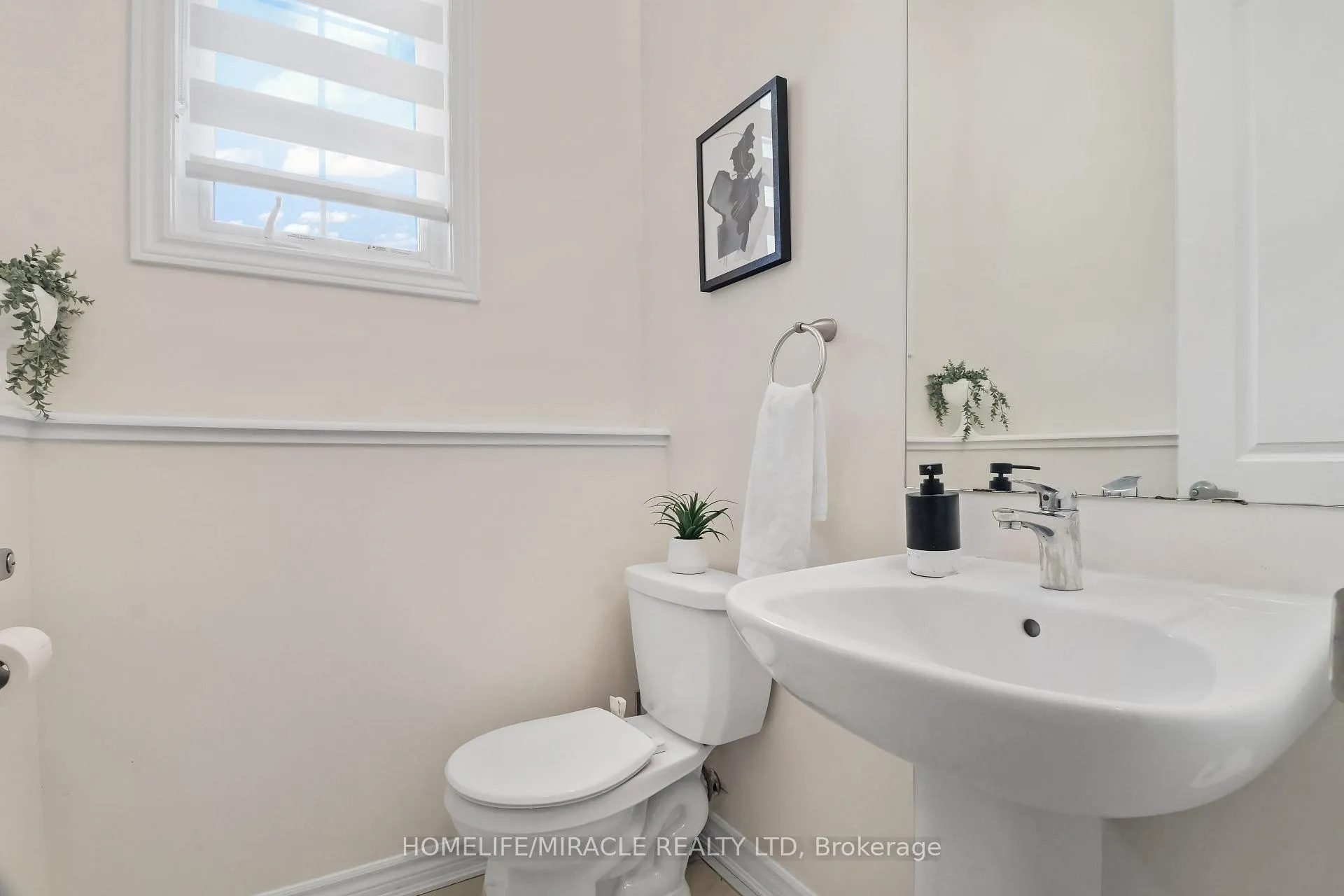 Photo 18 of 9 Tolchaco Court, Ottawa, Barrhaven - Half Moon Bay — HOMEH