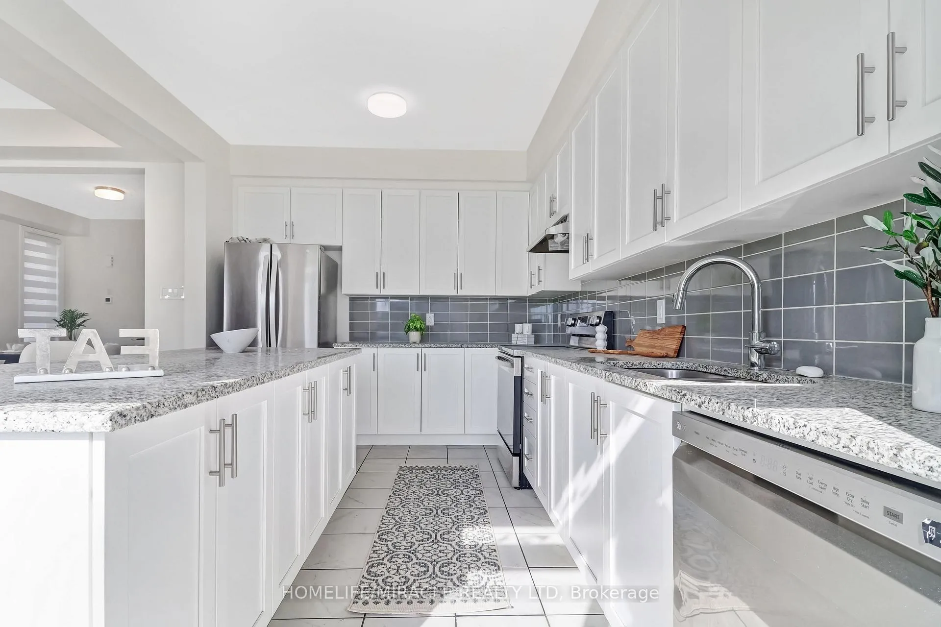 Photo 20 of 9 Tolchaco Court, Ottawa, Barrhaven - Half Moon Bay — HOMEH