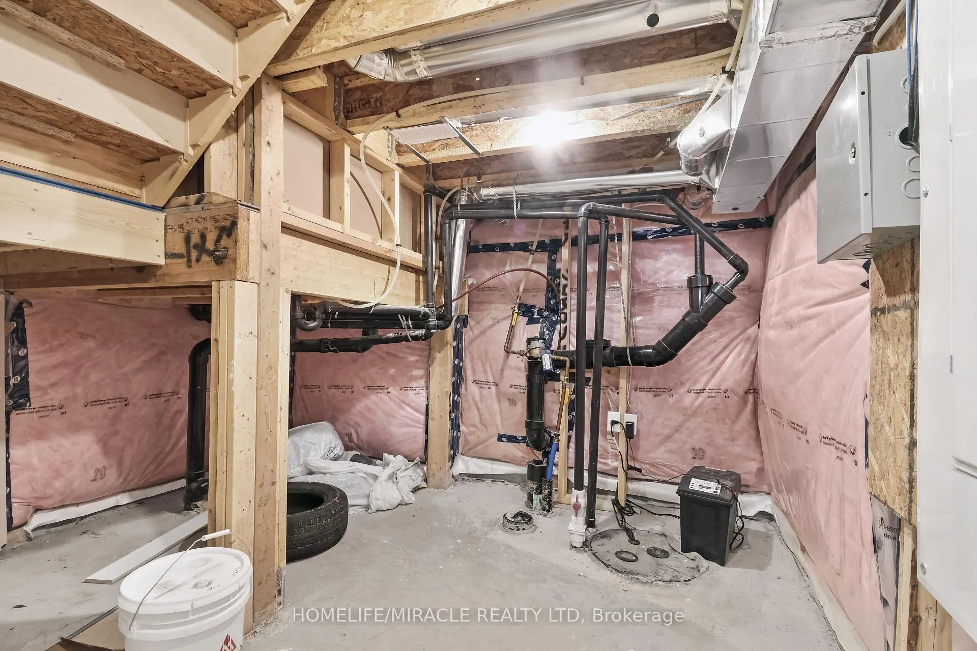 Photo 22 of 9 Tolchaco Court, Ottawa, Barrhaven - Half Moon Bay — HOMEH