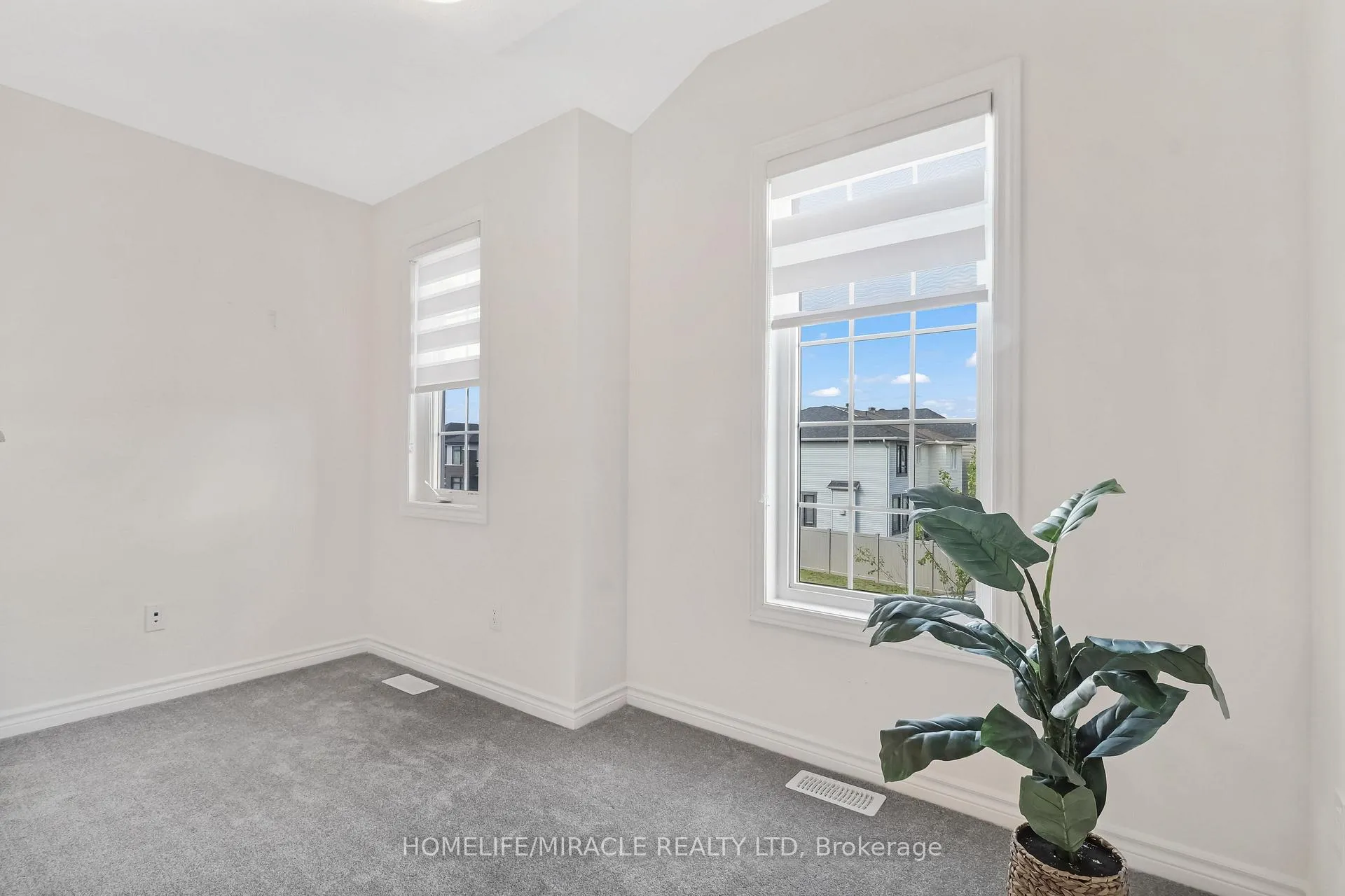 Photo 26 of 9 Tolchaco Court, Ottawa, Barrhaven - Half Moon Bay — HOMEH