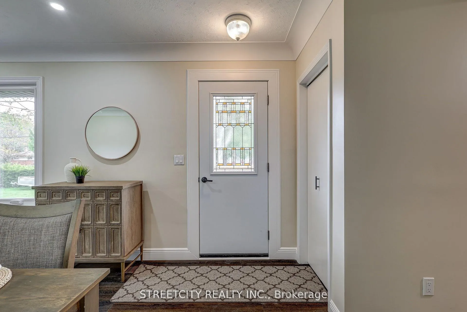Photo 4 of 10 Vineden Drive, Central Elgin, Lynhurst — HOMEH