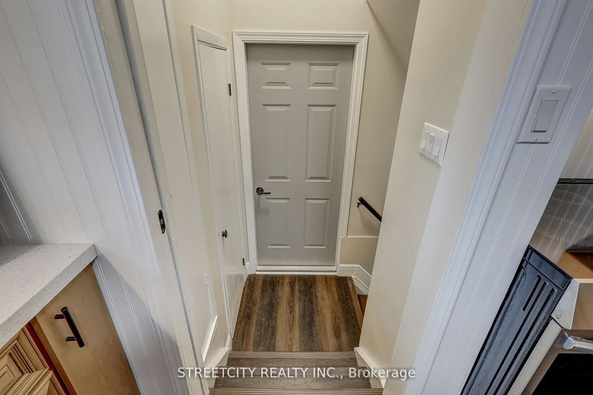 Photo 23 of 10 Vineden Drive, Central Elgin, Lynhurst — HOMEH