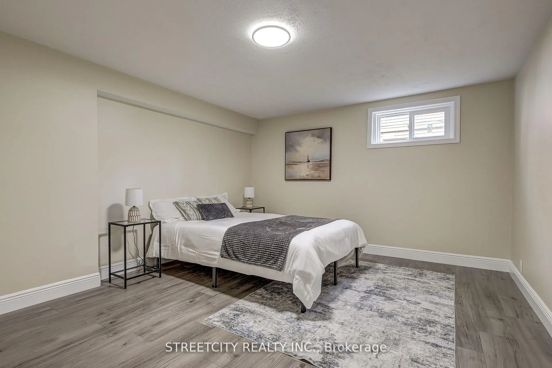 Photo 29 of 10 Vineden Drive, Central Elgin, Lynhurst — HOMEH