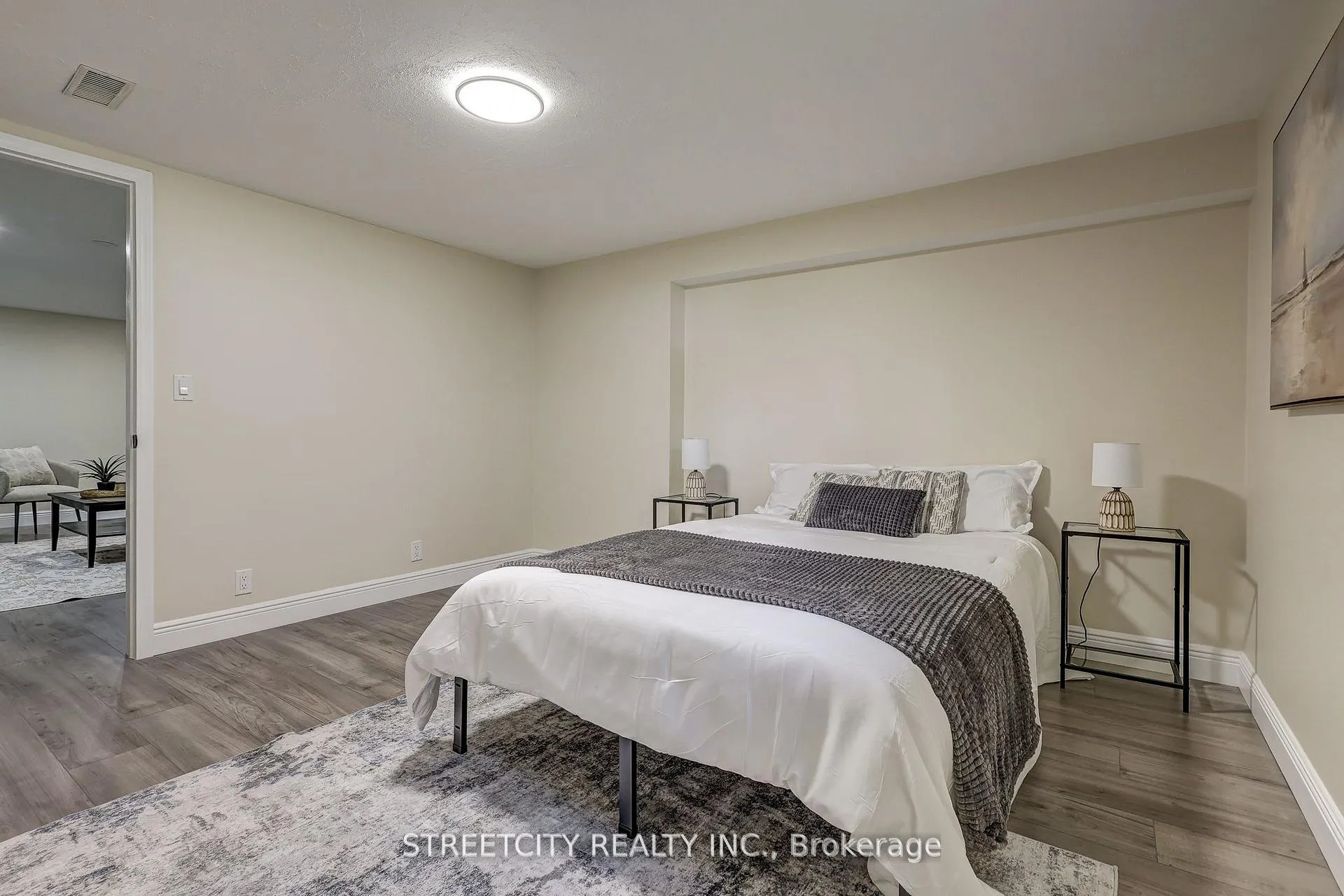 Photo 30 of 10 Vineden Drive, Central Elgin, Lynhurst — HOMEH