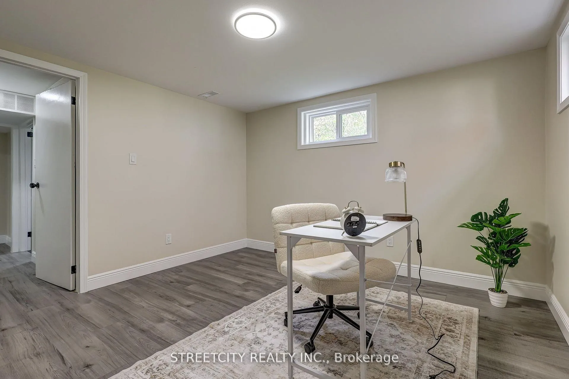 Photo 32 of 10 Vineden Drive, Central Elgin, Lynhurst — HOMEH