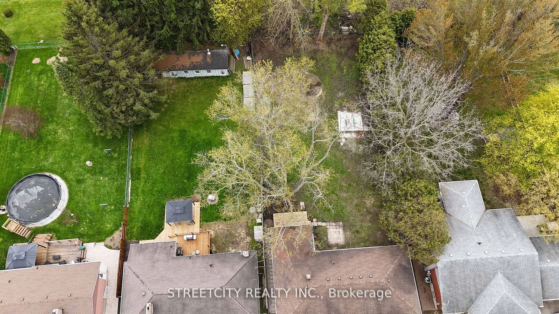 Photo 43 of 10 Vineden Drive, Central Elgin, Lynhurst — HOMEH