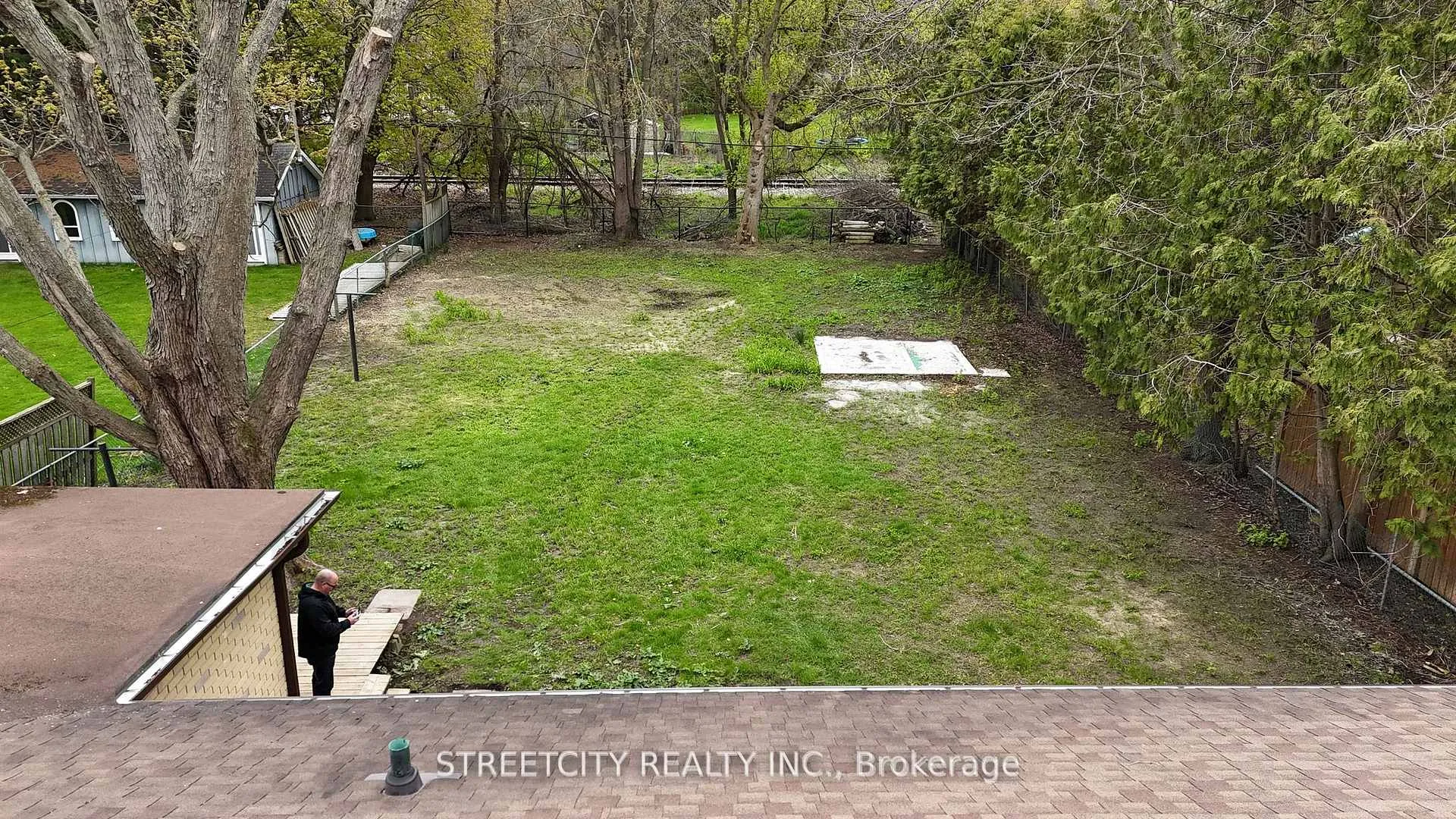 Photo 44 of 10 Vineden Drive, Central Elgin, Lynhurst — HOMEH