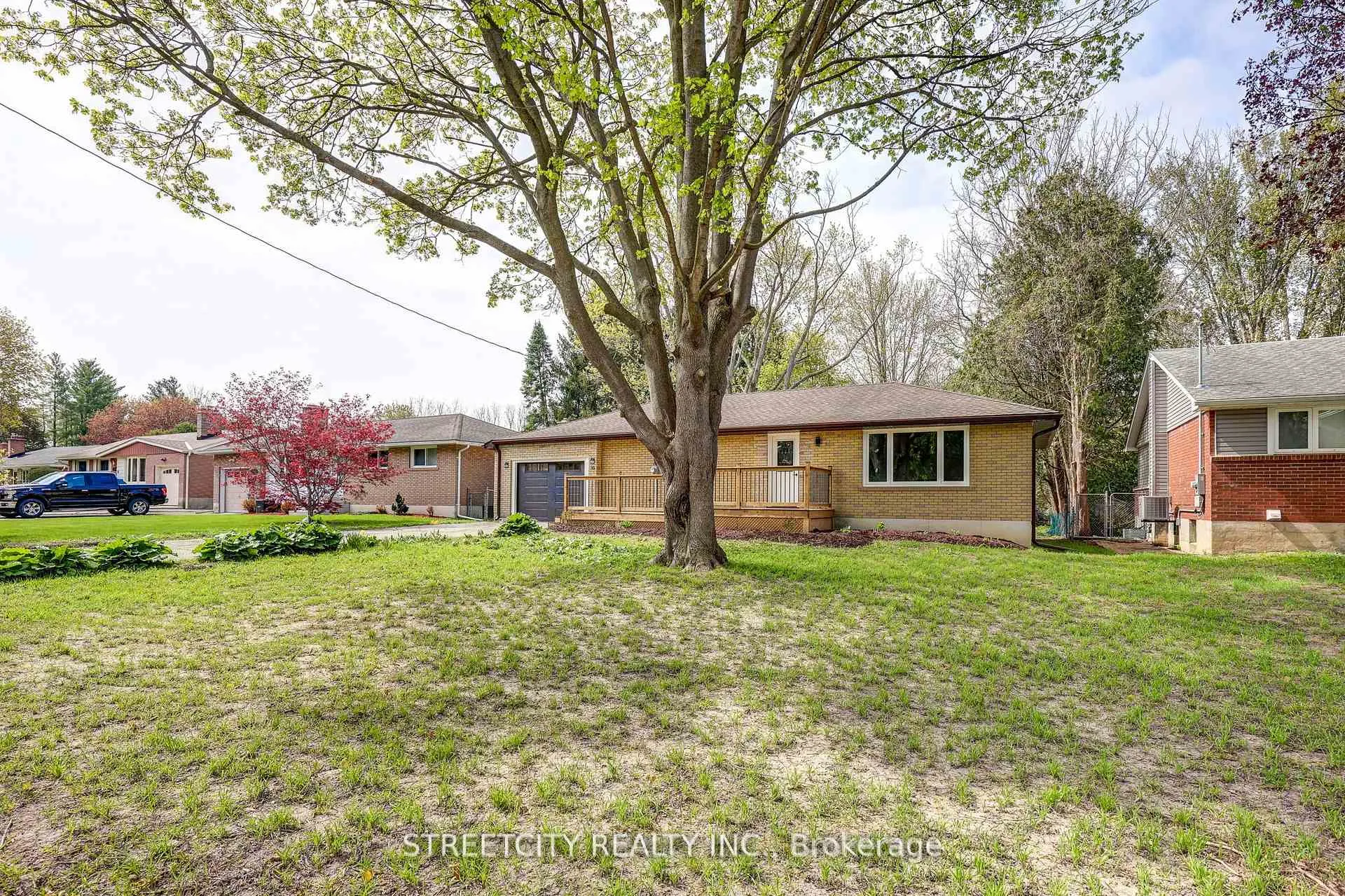 Photo 49 of 10 Vineden Drive, Central Elgin, Lynhurst — HOMEH