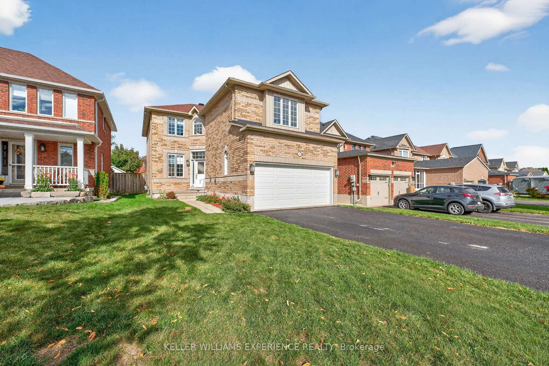 Photo 2 of 124 Tunbridge Road, Barrie, Georgian Drive — HOMEH