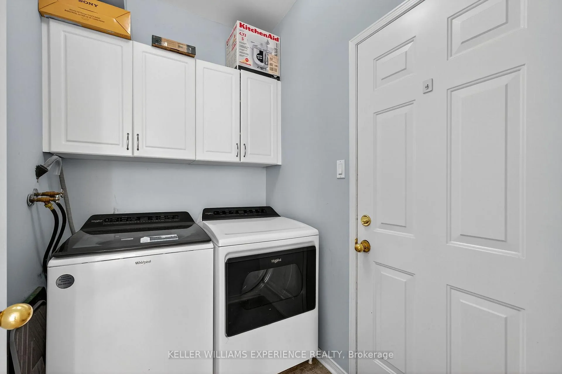 Photo 8 of 124 Tunbridge Road, Barrie, Georgian Drive — HOMEH
